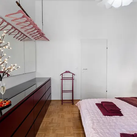 Apartman Schloss Eggenberg Graz